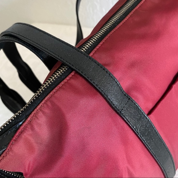 Prada red nylon shoulder bag - Picture 10 of 15